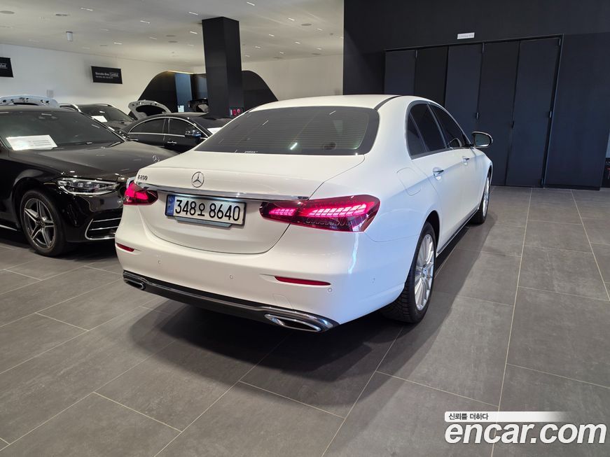 Mercedes-Benz E-Class 2023