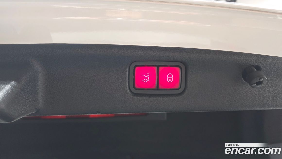 Mercedes-Benz C-Class 2022