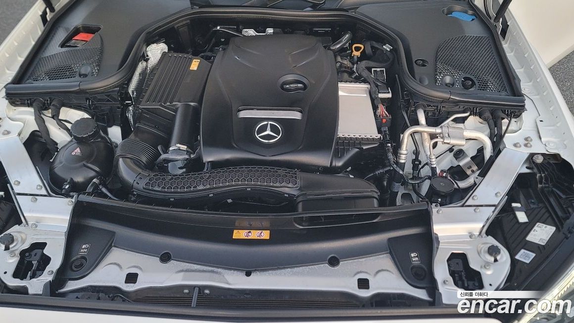 Mercedes-Benz E-Class 2023