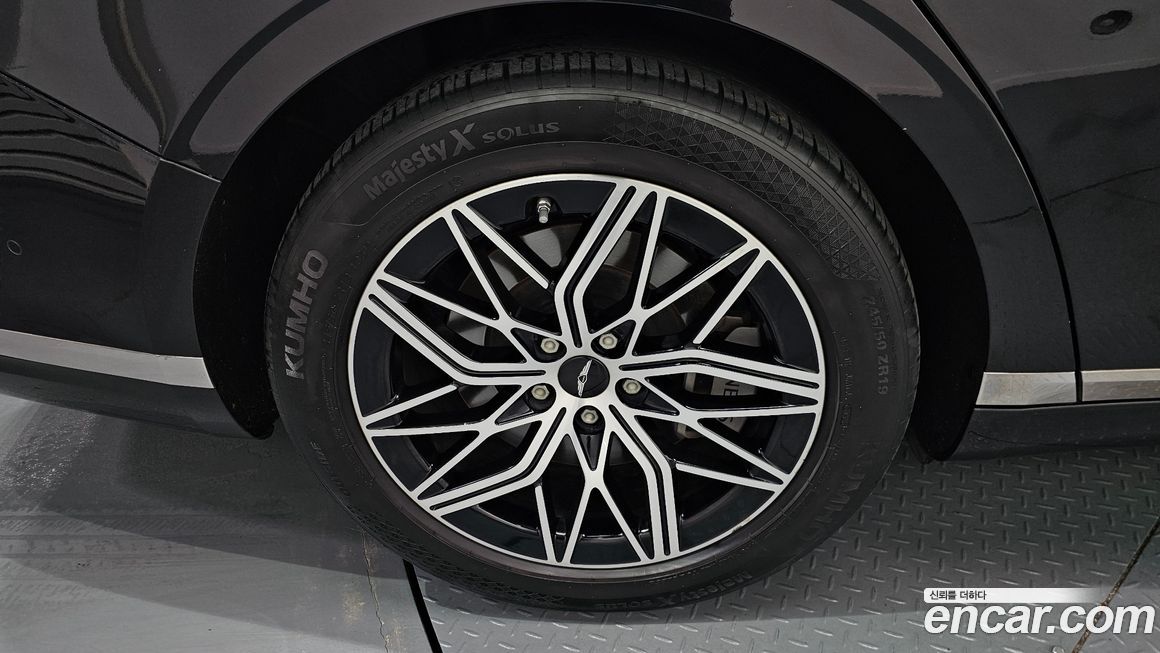 Genesis G90 2023