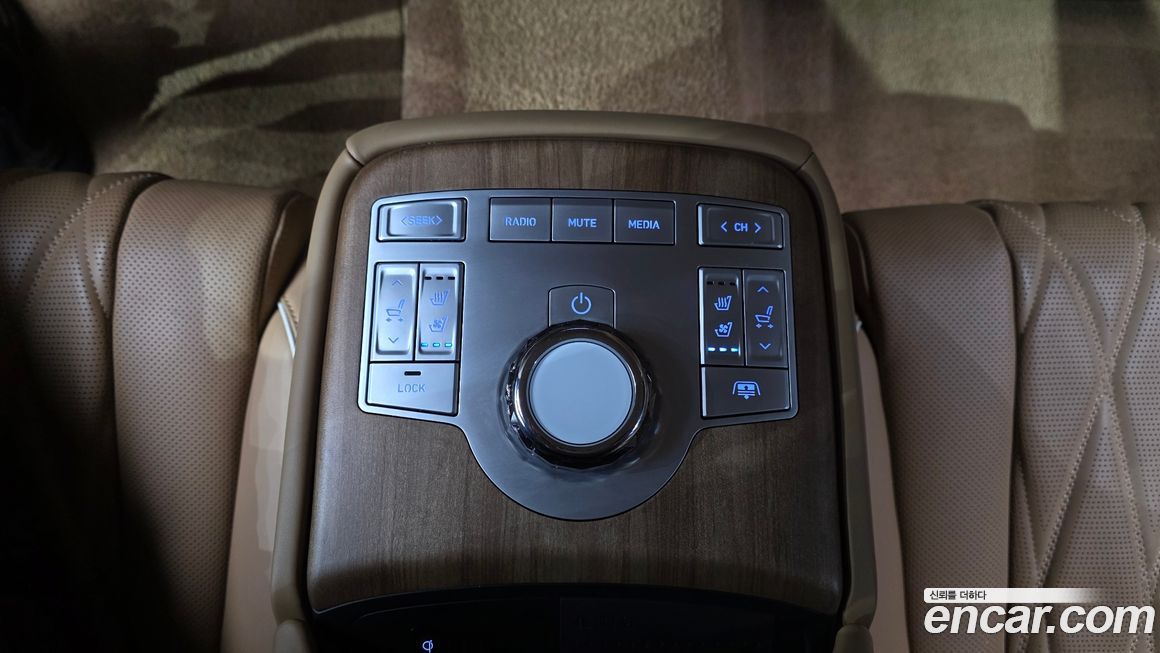 Genesis G80 2025