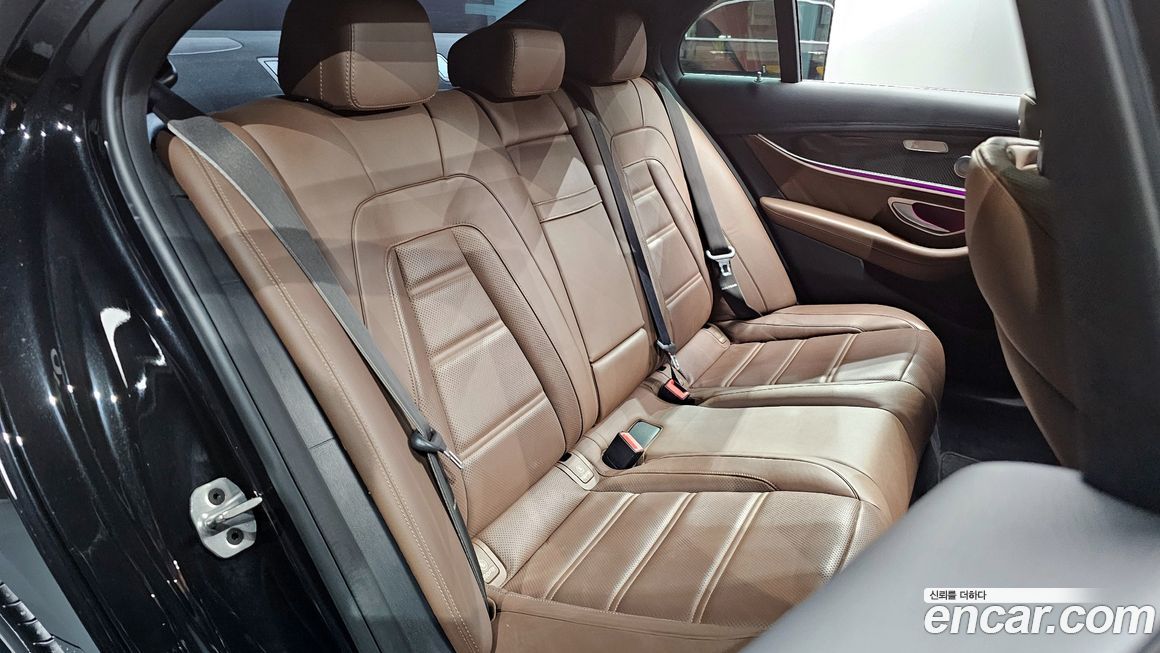 Mercedes-Benz E-Class 2018