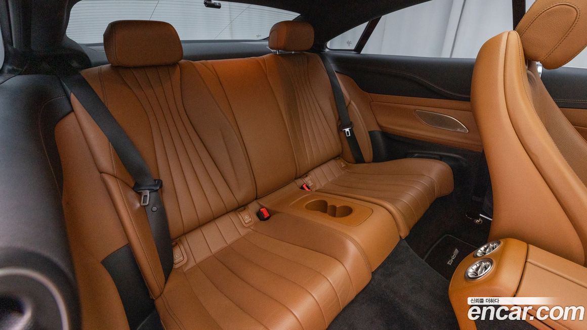 Mercedes-Benz E-Class 2023