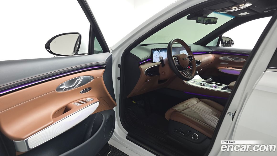 Genesis GV70 2025
