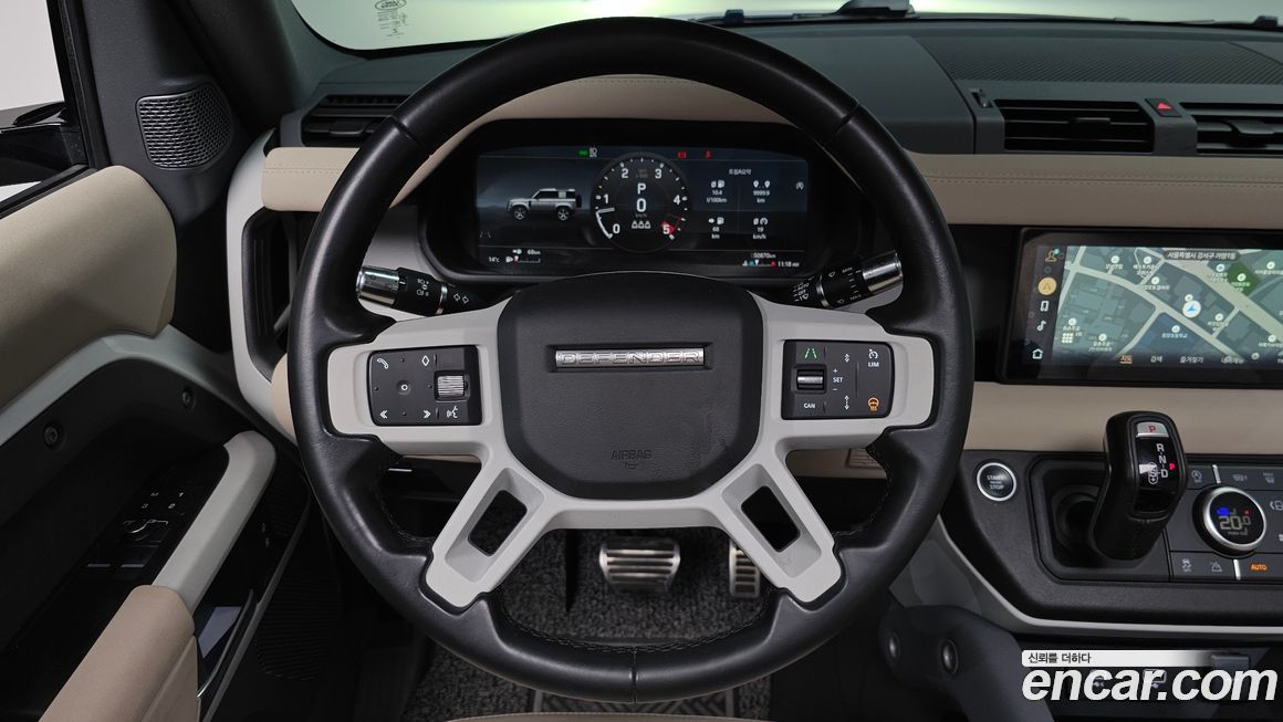 Land Rover Defender 2022