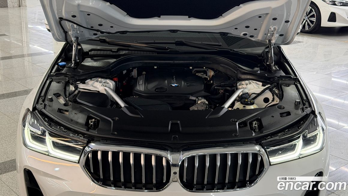 BMW Gran Turismo 2024