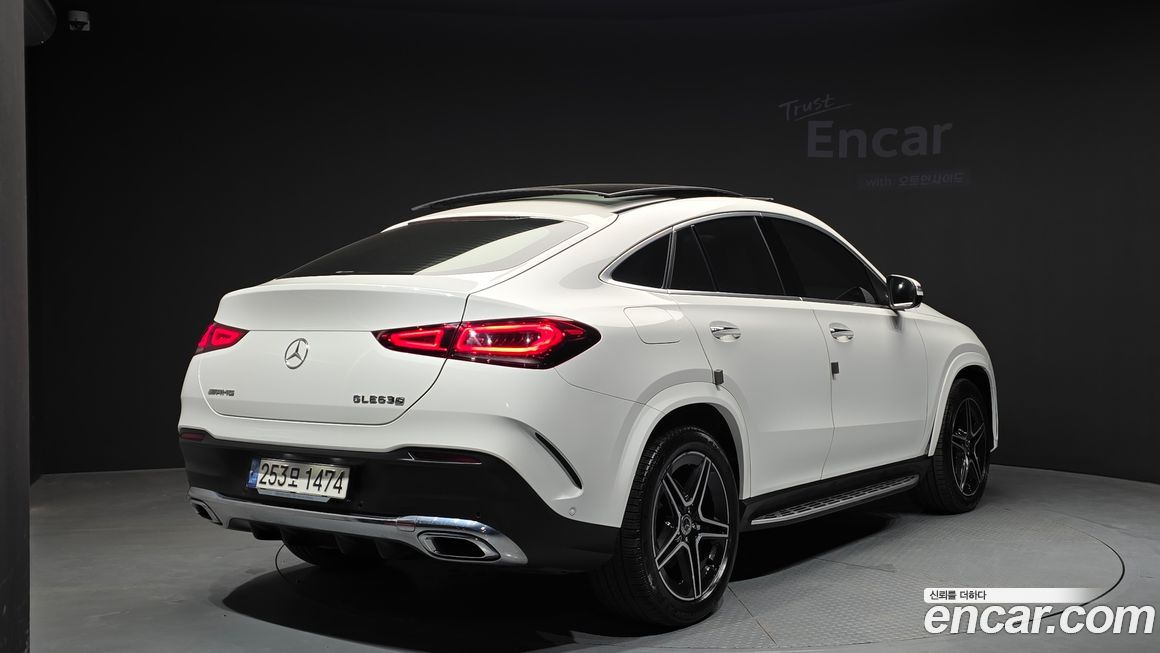Mercedes-Benz GLE-Class 2021