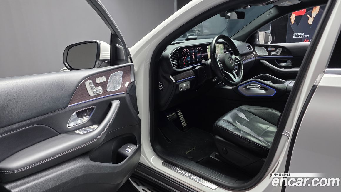 Mercedes-Benz GLE-Class 2021