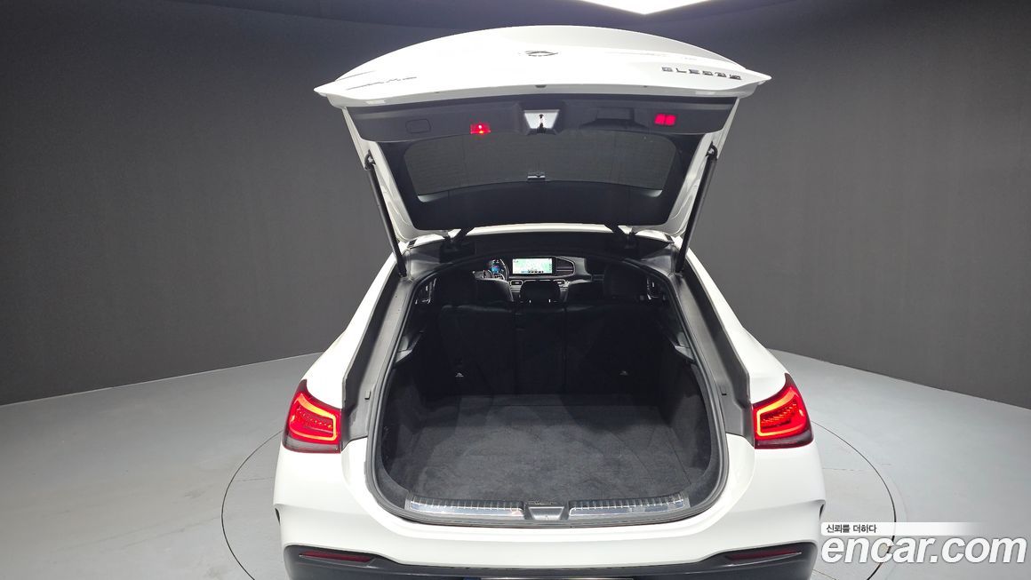 Mercedes-Benz GLE-Class 2021