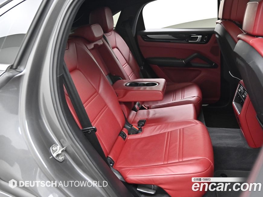 Porsche Cayenne 2020