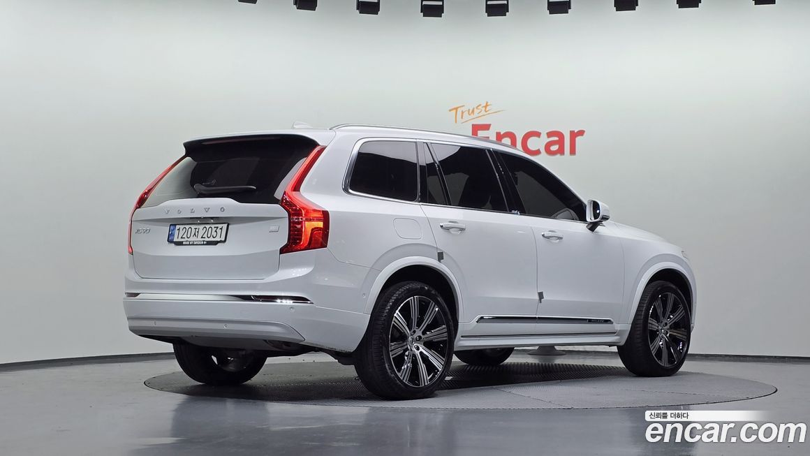 Volvo XC90 2022
