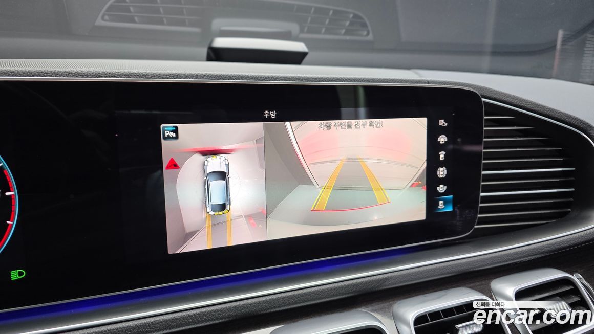 Mercedes-Benz GLE-Class 2021