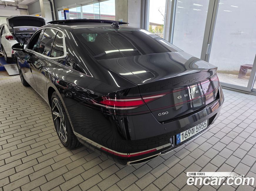 Genesis G90 2022