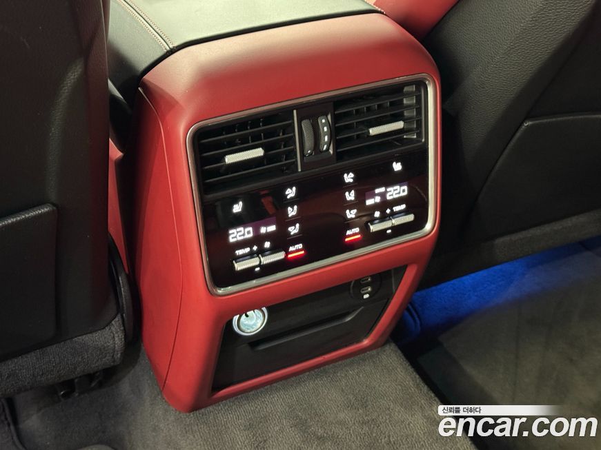 Porsche Cayenne 2020