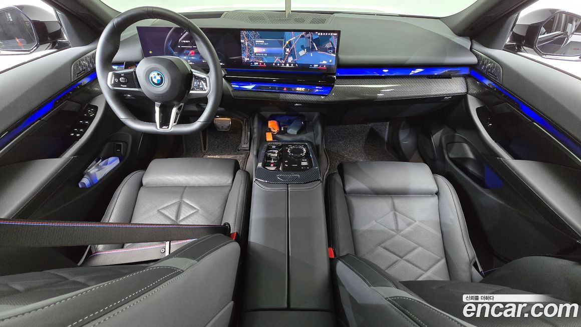 BMW i5 2025