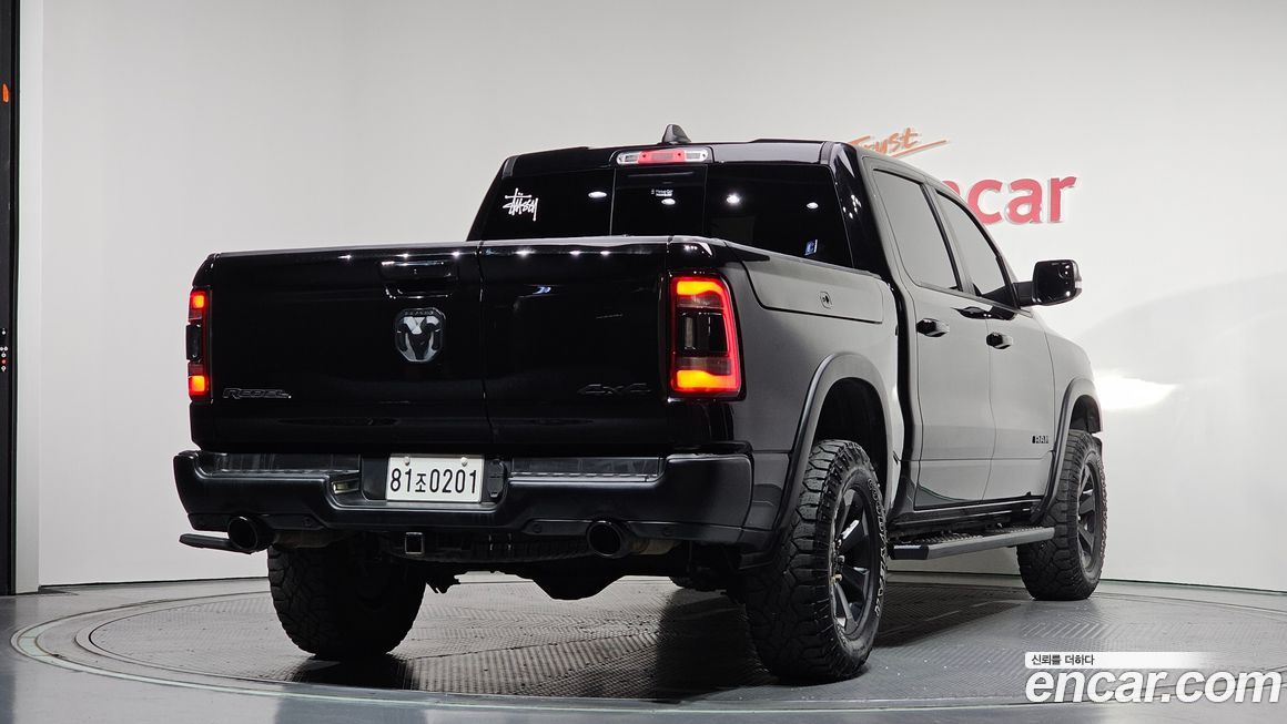 Dodge Ram Pick Up 2020