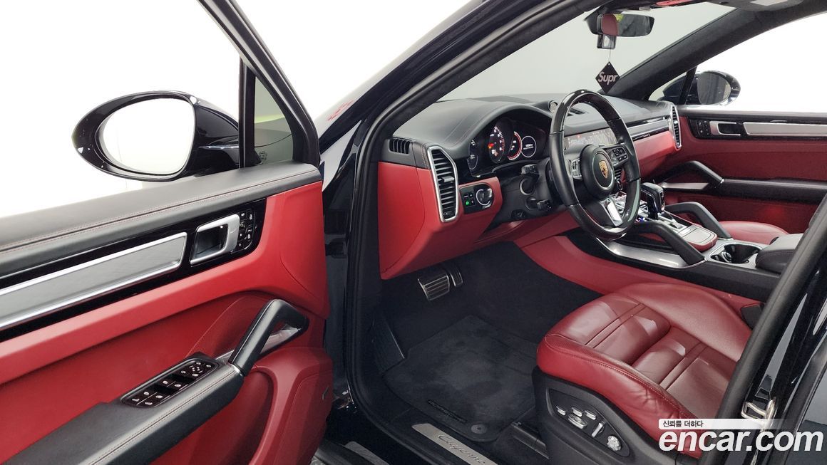 Porsche Cayenne 2020