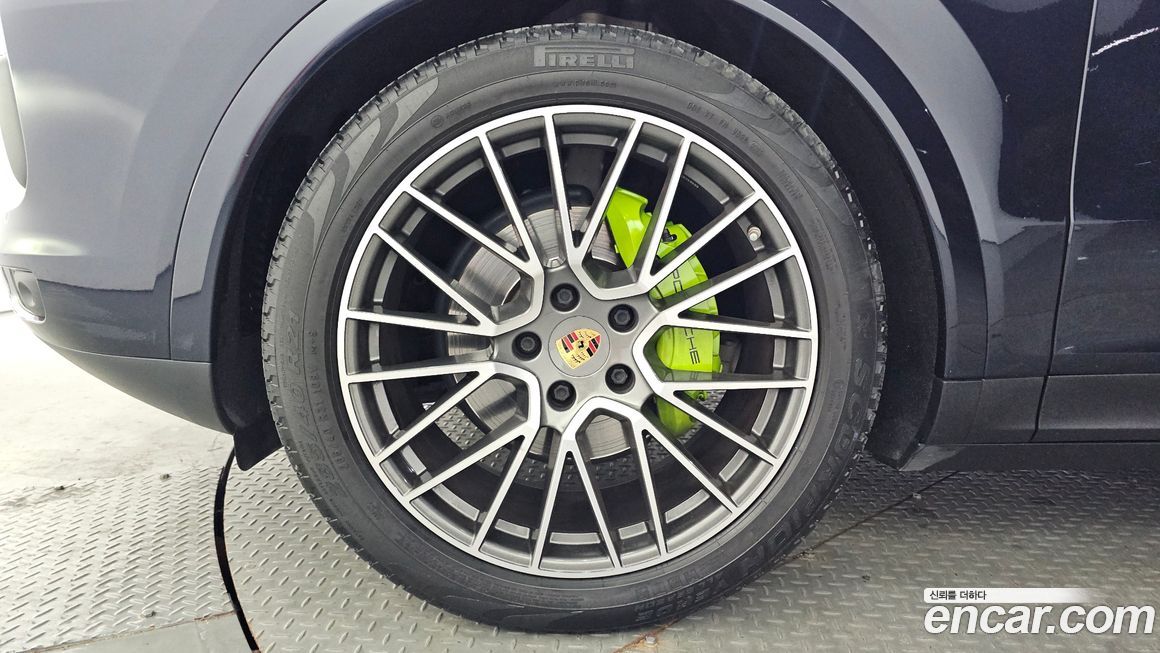 Porsche Cayenne 2020