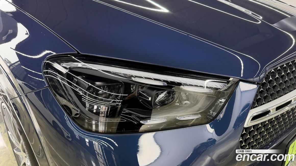 Mercedes-Benz GLE-Class 2025