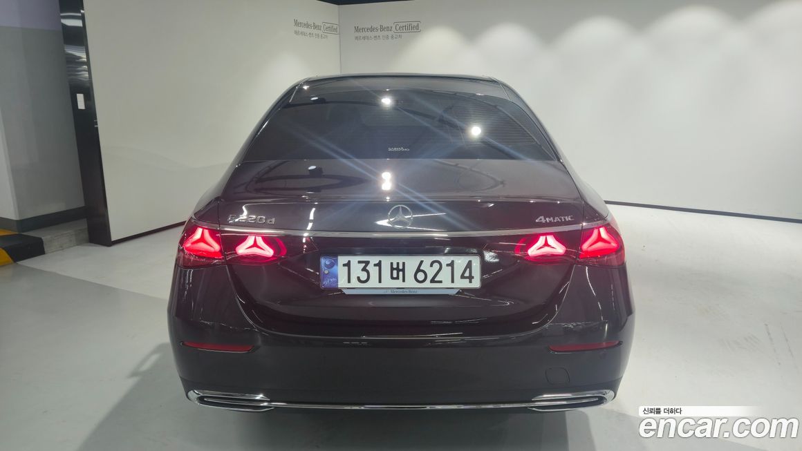 Mercedes-Benz E-Class 2024
