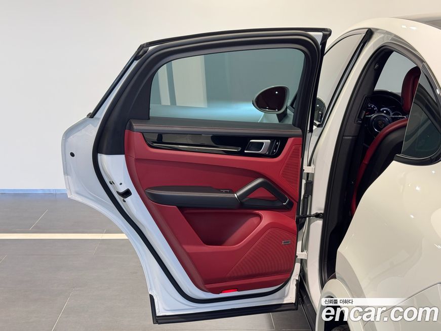 Porsche Cayenne 2020