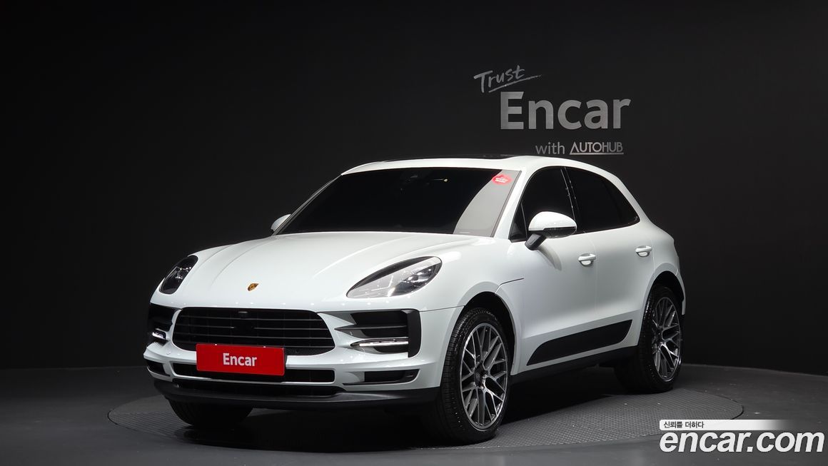 Porsche Macan 2021