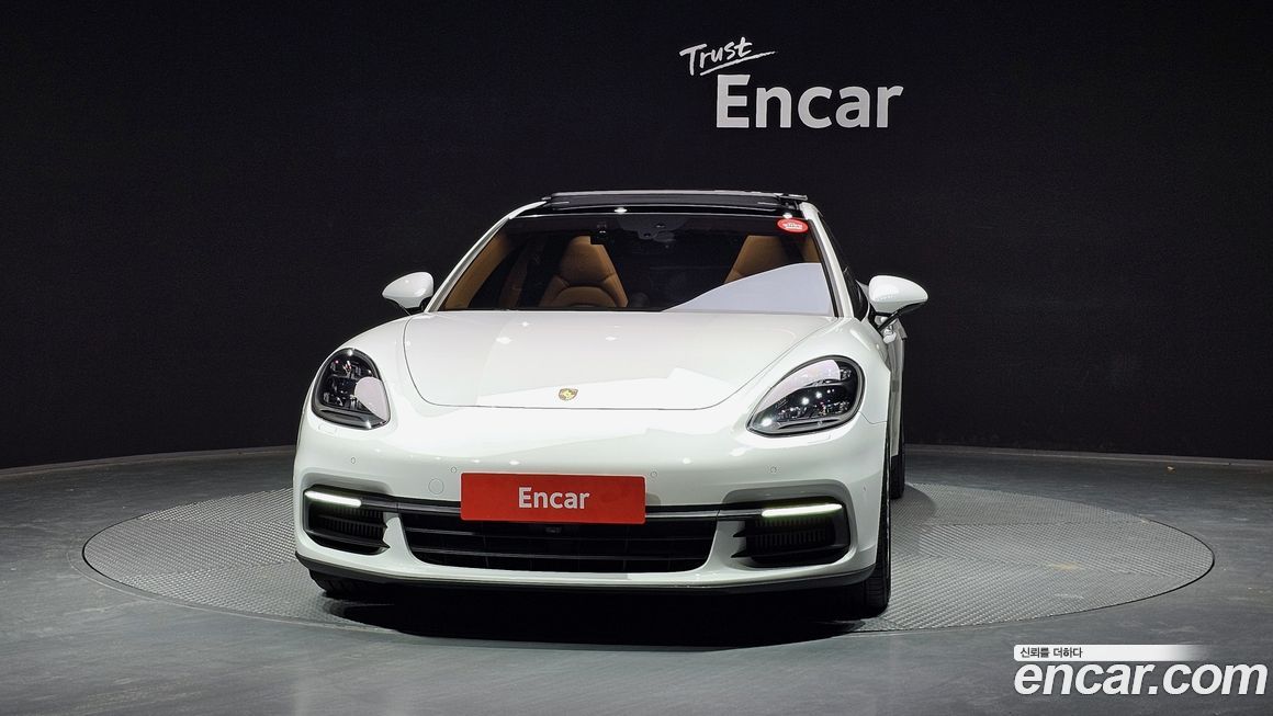 Porsche Panamera 2018