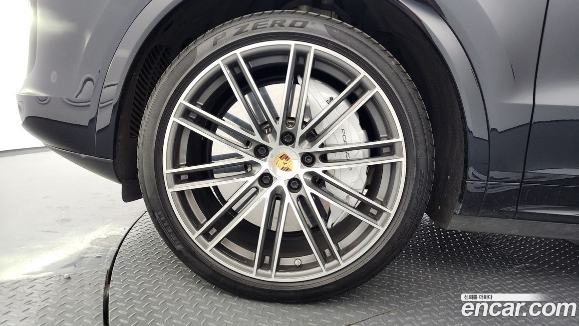 Porsche Cayenne 2020