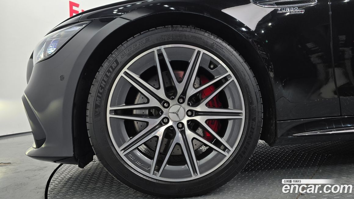 Mercedes-Benz AMG GT 2023