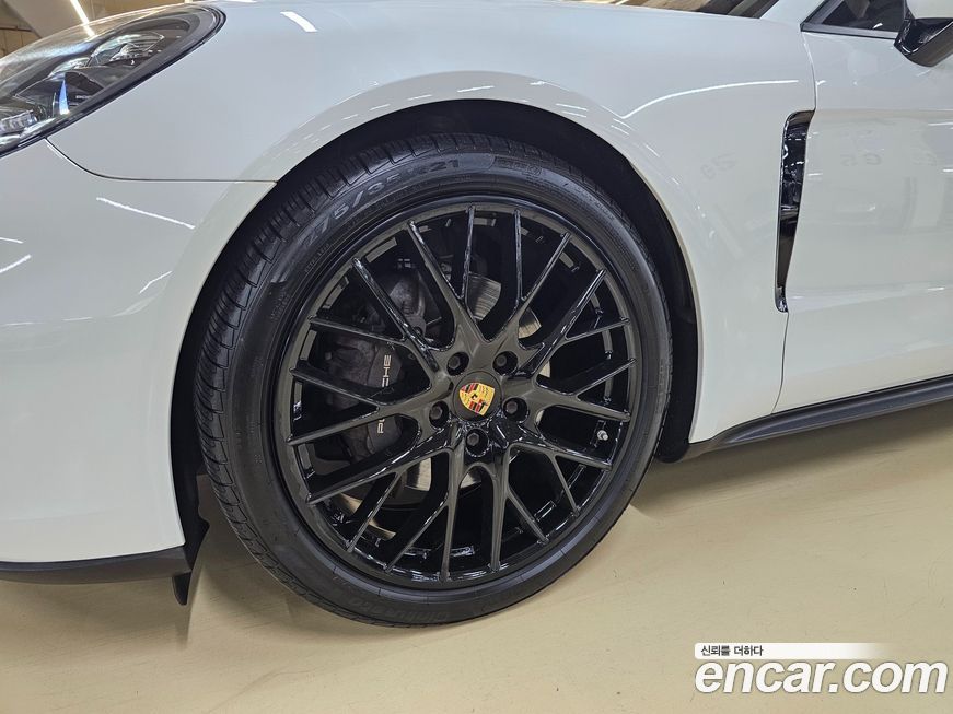 Porsche Panamera 2018