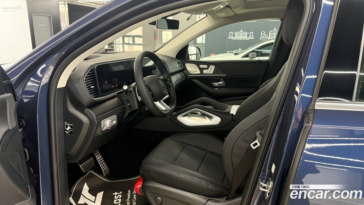 Mercedes-Benz GLE-Class 2025