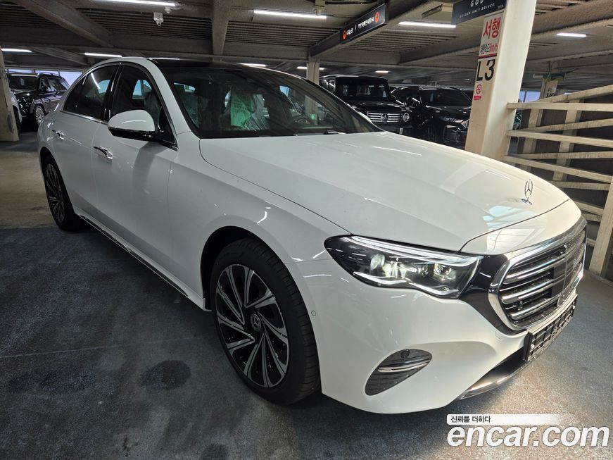 Mercedes-Benz E-Class 2026