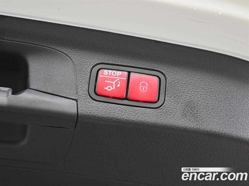 Mercedes-Benz GLE-Class 2025