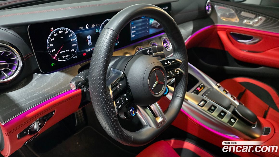 Mercedes-Benz AMG GT 2024