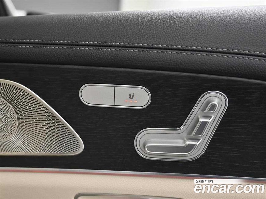 Mercedes-Benz GLE-Class 2025