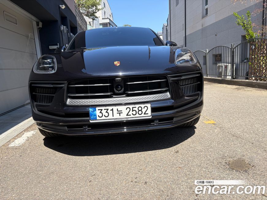 Porsche Macan 2022