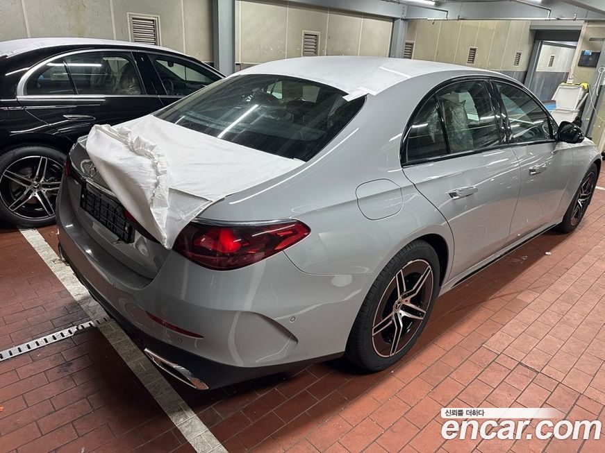 Mercedes-Benz E-Class 2026