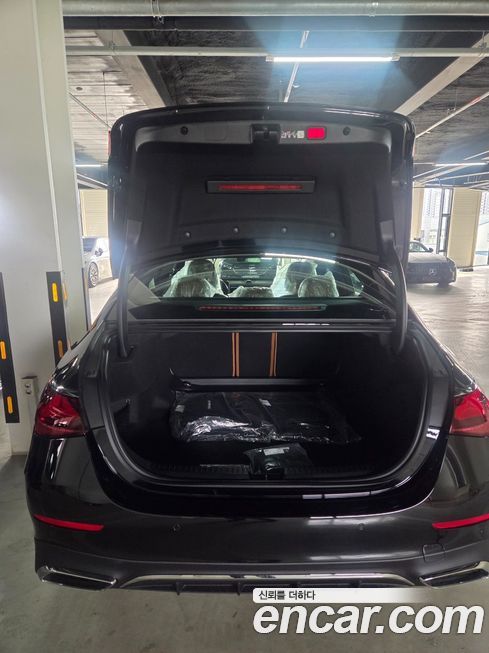 Mercedes-Benz E-Class 2026