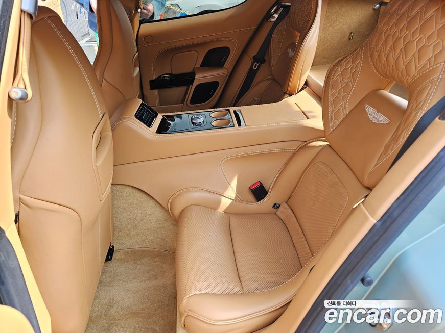 Astonmartin Rapide 2017