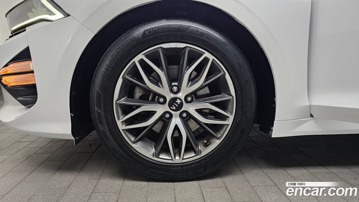 Kia K5 2021