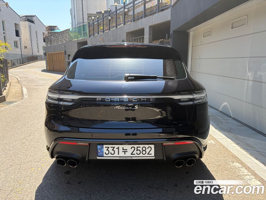 Porsche Macan 2022