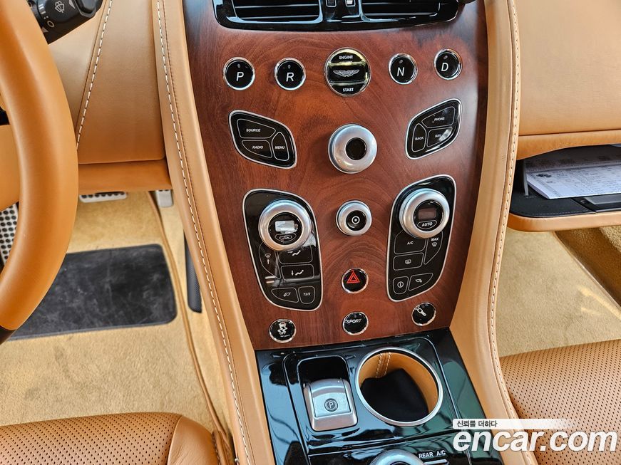 Astonmartin Rapide 2017