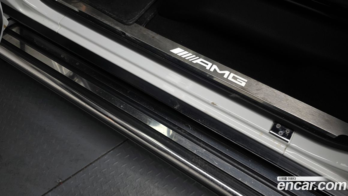 Mercedes-Benz G-Class 2017