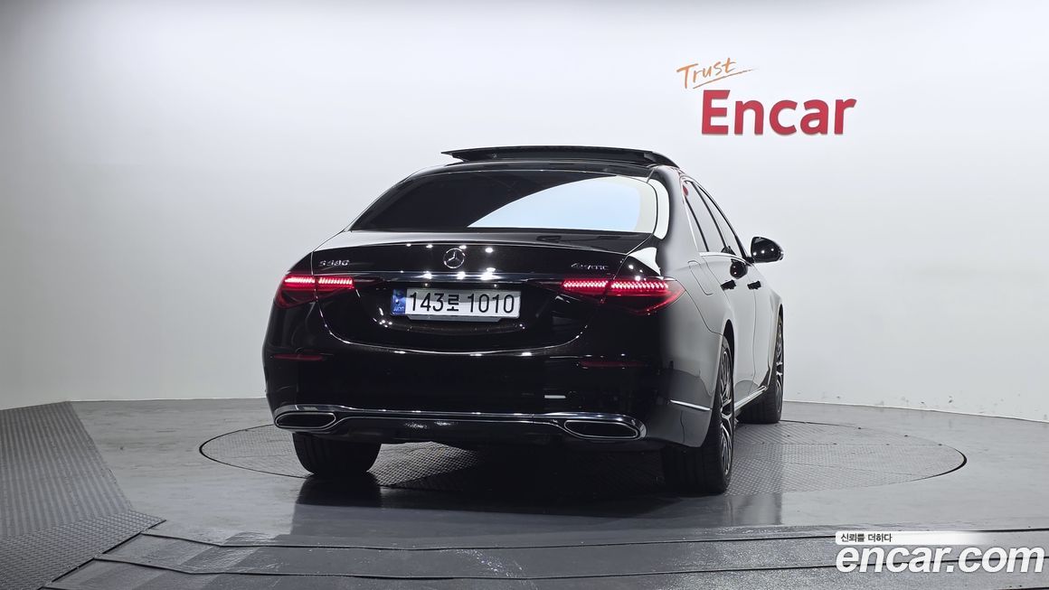 Mercedes-Benz S-Class 2022