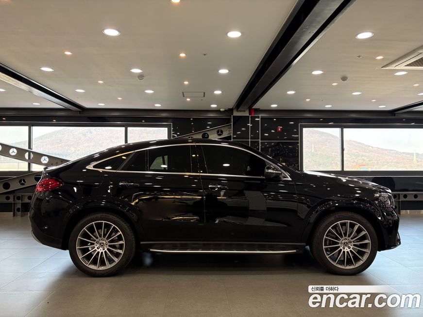 Mercedes-Benz GLE-Class 2025