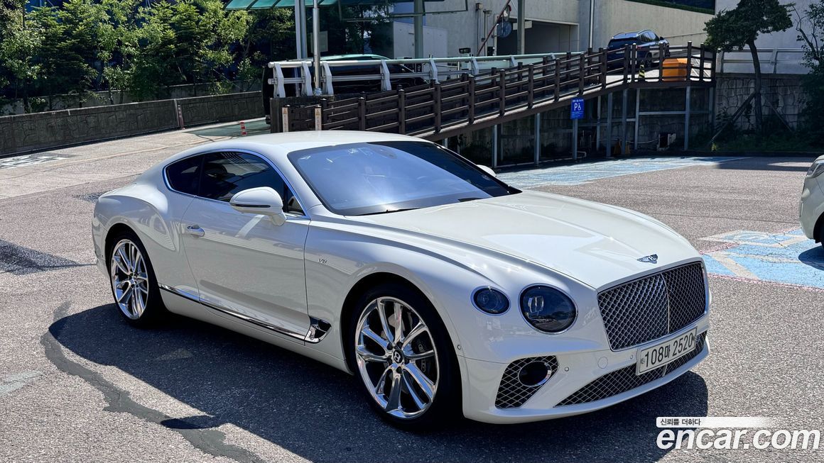 Bentley Continental 2020