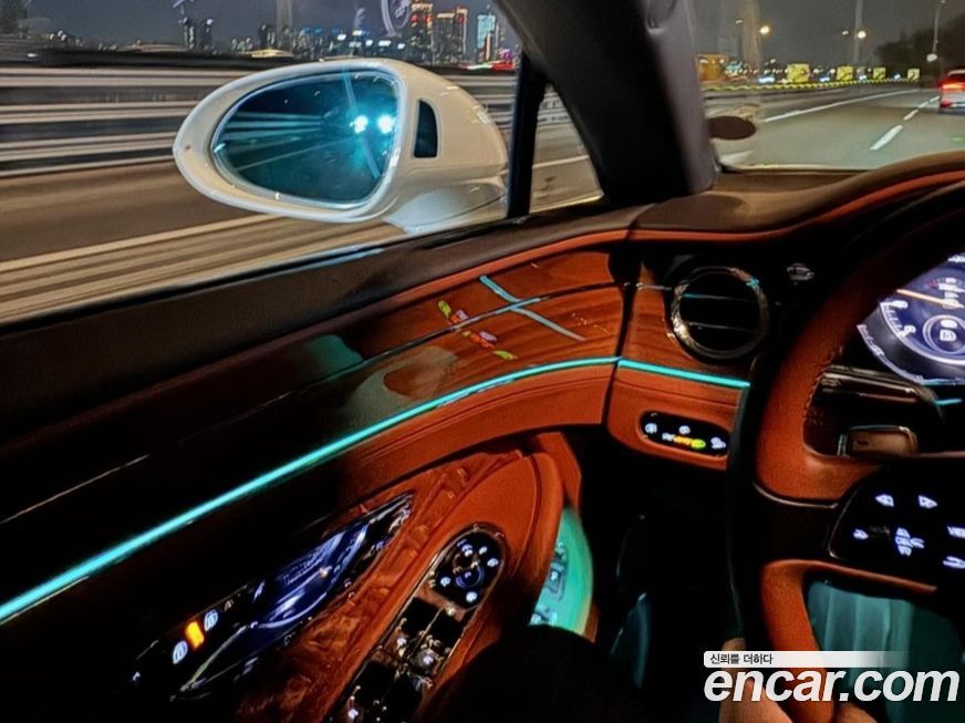 Bentley Continental 2020