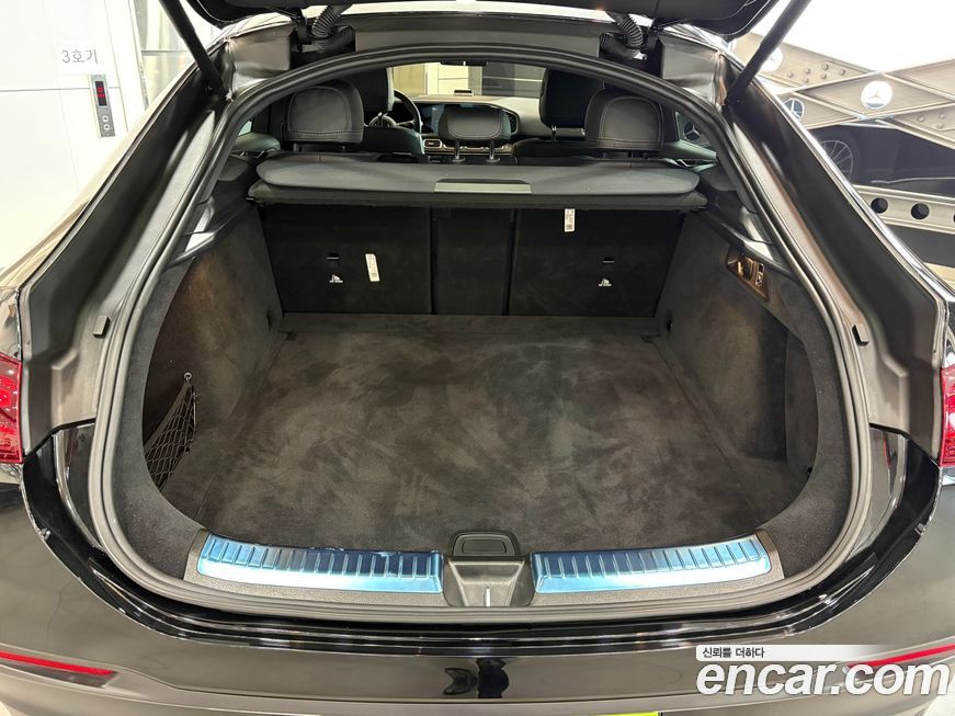 Mercedes-Benz GLE-Class 2025