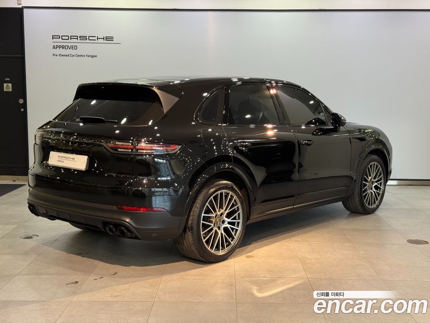 Porsche Cayenne 2023