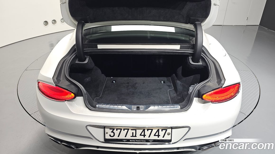 Bentley Continental 2020